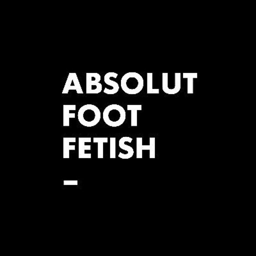 absolutfootfetish:Look tasty. Keep reading