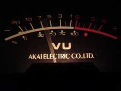 technblog:  Akai VU meter