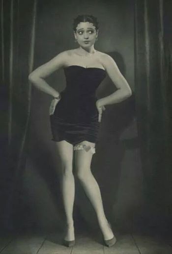 duckindolans:rachelstewartjewelry:BETTY BOOP - OriginMs. ESTHER JONES, known by her stage name, “Bab