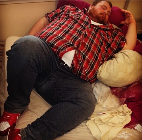chubkkl: Sleeping beauty ?