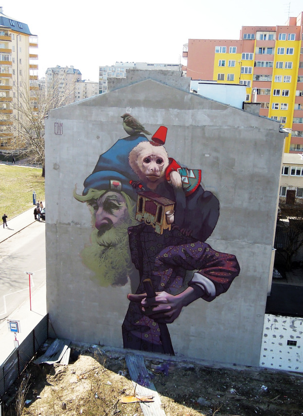 artmonia:  Street Art by Etam Cru Lodz, Poland based street artists Bezt and Sainer