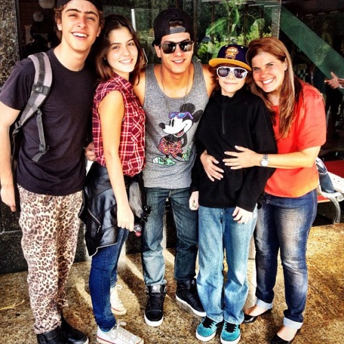 team-arthur:  Chegamos em Goiás @juliadalavia @aguiarthur @vini_mazzola @rogarcia - @eikeduarte 