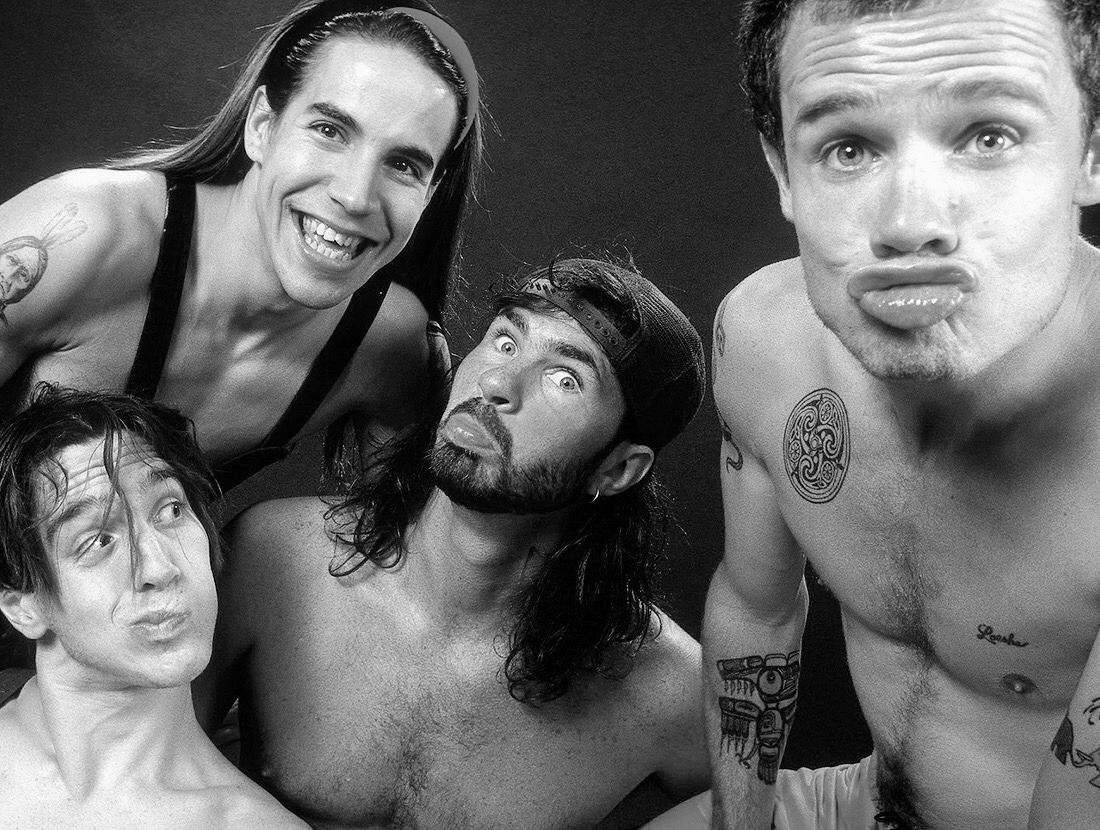 rhcp-blackandwhite:  Mother’s Milk Era - William Hames Photoshoot, 1990. 