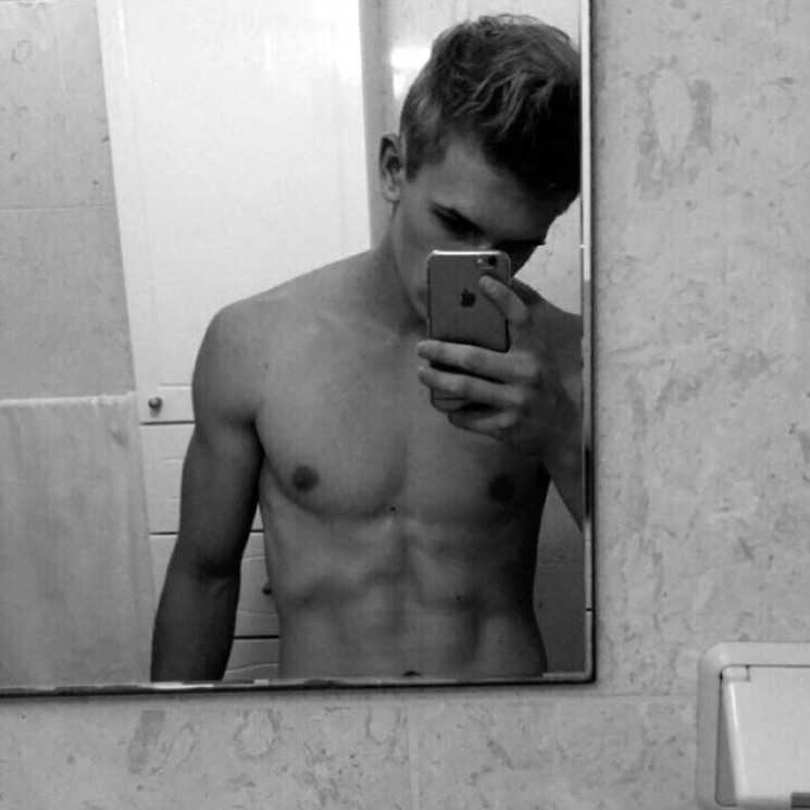 trailer-park-darlings:🇵🇱