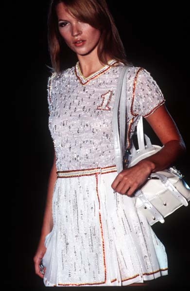 bellezzaxx:bellezzaxxKate Moss at Atelier Versace F/W 1995