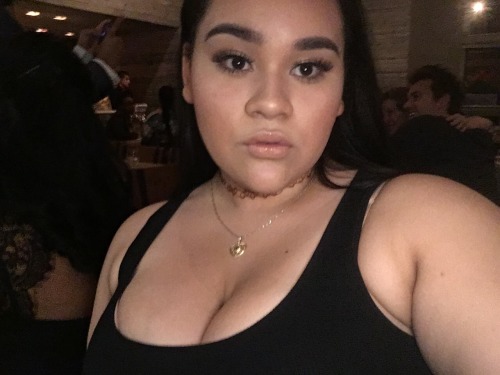 goldensiymar:  goldensiymar:  🐱🐱  I needed more highlight