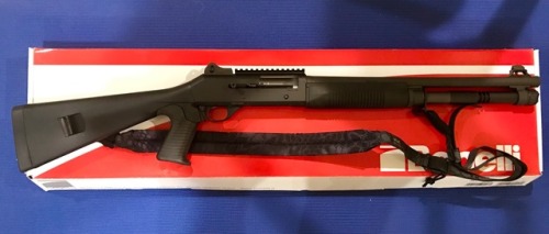 roninart-tactical:Picked up a Benelli M4 today. I wasn’t planning on getting one yet but saw a