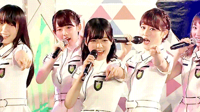 kawausotechico-caro-blog:161112 SUMMER STATION 欅坂46 平手友梨奈 GIF