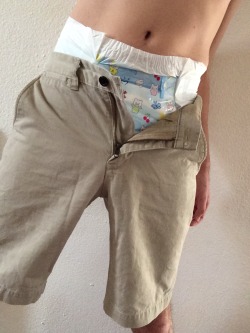 paddeddownthere:  I need to run errands but I can’t get the pants to button over my thick diapers. Shit! The struggle… 