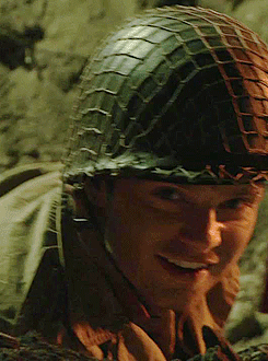 uuuhshiny:  &ldquo;Captain America&rdquo;: Behind the Scenes. 