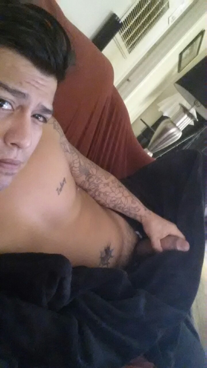 lexraw:  Just a little something #bigdicklatino