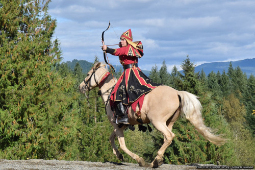 oberonsson: Amazon Horse Archer! - Hannah Rose model and costumer - Photo by Douglas Herring - Septe