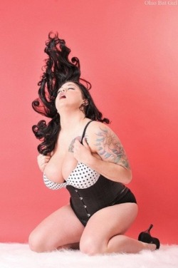 fuck yeah FAT pin-up girls