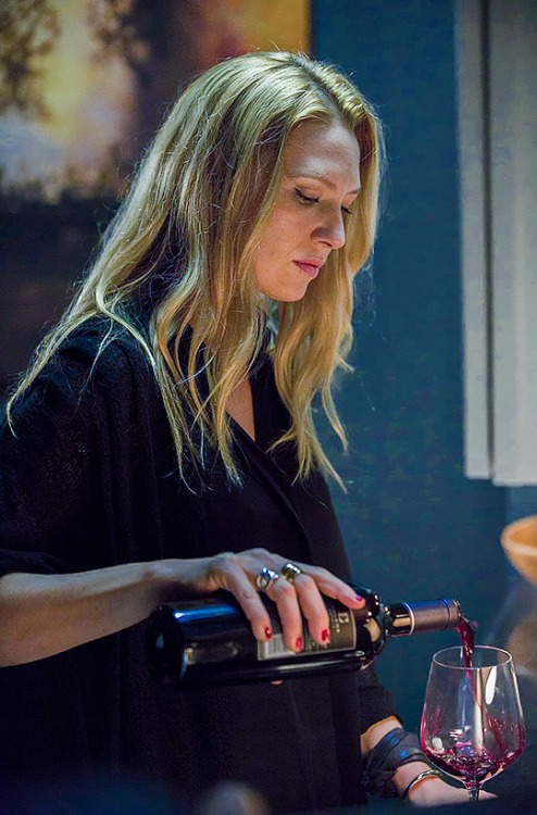 Anna Torv as Windsor in Open [x]