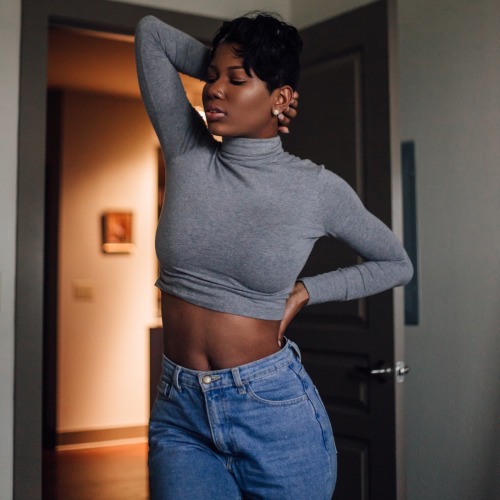 queensuzie:Cut it all off cause it’s time for a fresh start Ig: @Queen_suzie// Ig: @raat_fashion