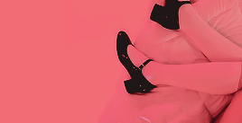 huffnpwff:loona + shades of pink for @vivisouls from your secret santa ♡ merry christmas!