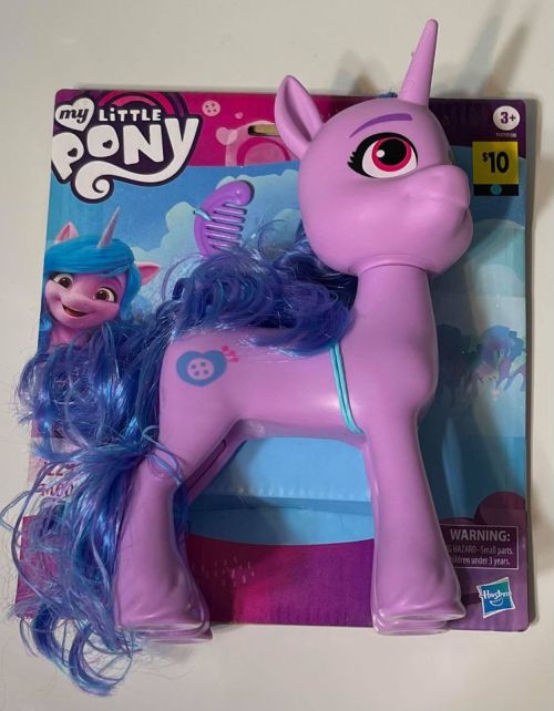 Check out the latest MLP finds, including G5 costumes, Mega Movie Friends, GITD sticker and more in 