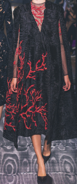 vincecartersisgone-deactivated2:  collections that are raw as fuck ➝ valentino