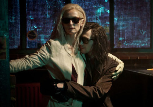 bbook:
“ First Look at Jim Jarmusch’s Vampire Film with Tilda Swinton and Tom Hiddelston
”