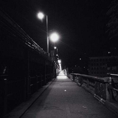 The Manhattan Bridge at night #vscocam #latergram