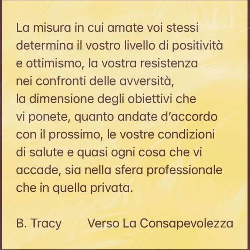 Che cosa si sconta più duramente? La propria modestia; il non aver ascoltato i propri bisogni; il confondersi con gli altri; lo stimarsi poco; il perdere la finezza di udito per i propri istinti - questa mancanza di deferenza verso se stessi si...