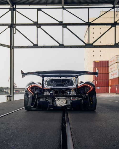 dreamer-garage:McLaren P1 GTRby alexpenfold via instagram 