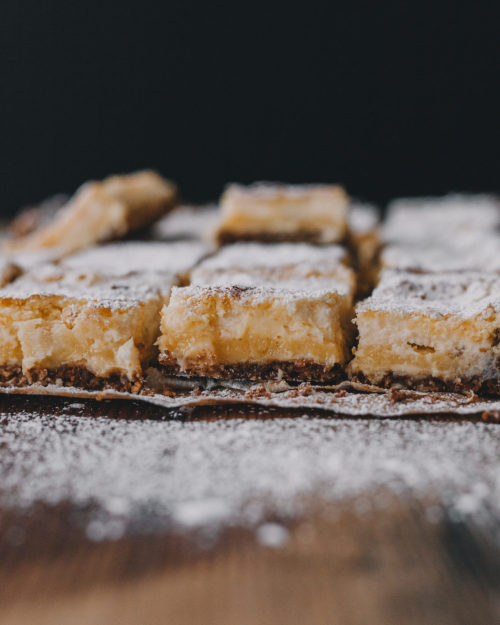 sweetoothgirl: Lemon Bar Cheesecake Squares with Biscoff Cookie Crust