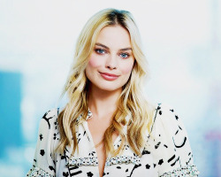 hotmargot:  Spur Tokyo photoshoot 2016 