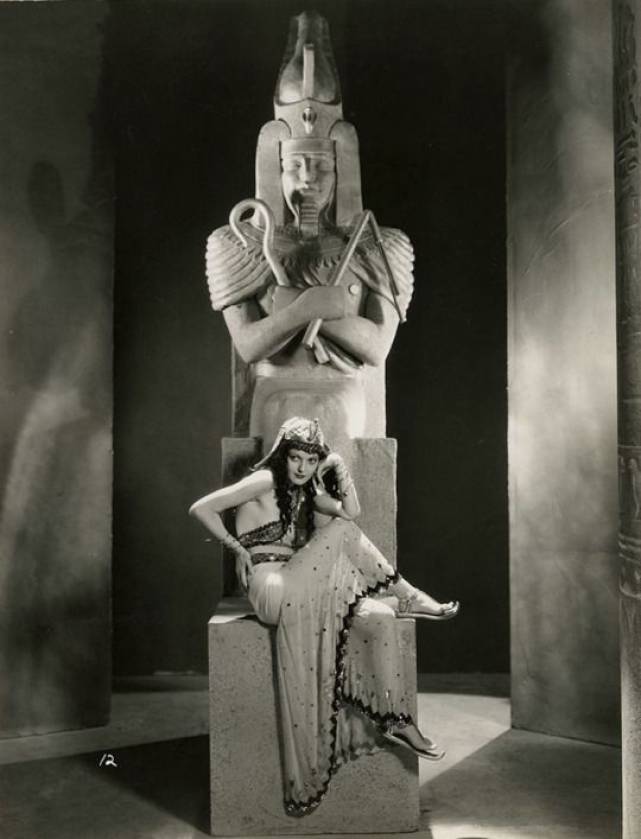 insearchofpaganhollywood: Zita Johann, The Mummy (Karl Freund, 1932)