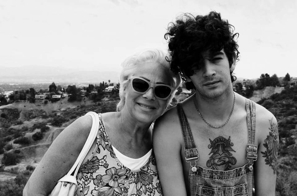 syntheticapparitions: matty with his mum and grandpa :^)