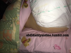 abdldaddyandme:  REBLOG if you like sleeping