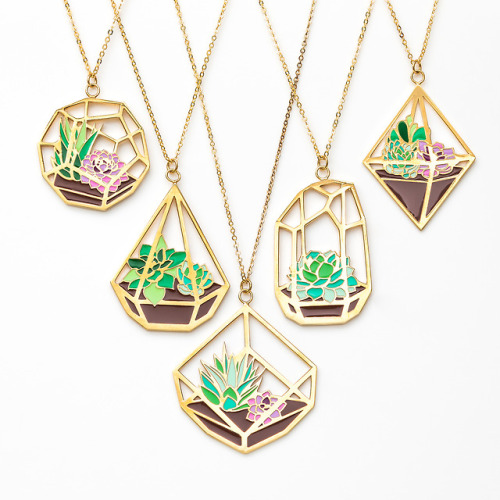 moonlume:These hollow terrarium necklaces are part of my Kickstarter rewards! They’ve already been m