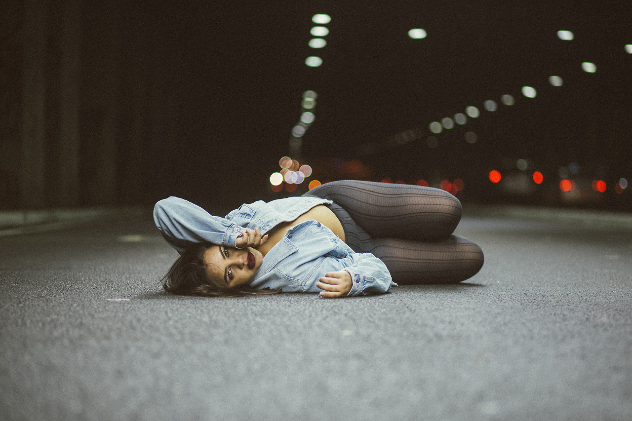 alucin-art:  On the streets.