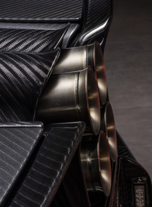 carbon fiber