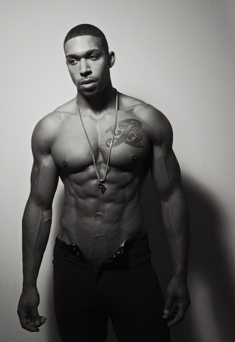 musclejaw:  m3n4m3n:  Jacob Sumana  Abs to the Nth. PowerWWW.MUSCLEJAW.TUMBLR.COM 