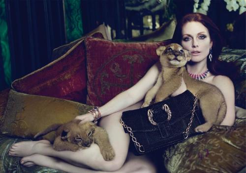 XXX Julianne Moore nude in a Bulgari sexy advert. photo