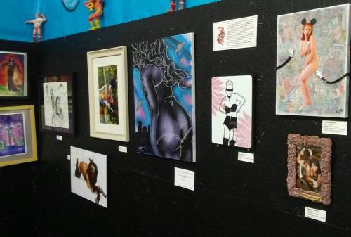 This is the last weekend to see the PEEPSHOW MENAGERIEs ART OF BURLESQUE art show at Meltdown Comics