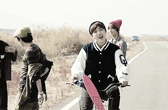 chaootic:  make me choose: cute sandeul or dumb sandeul (asked by jeanhongs)  