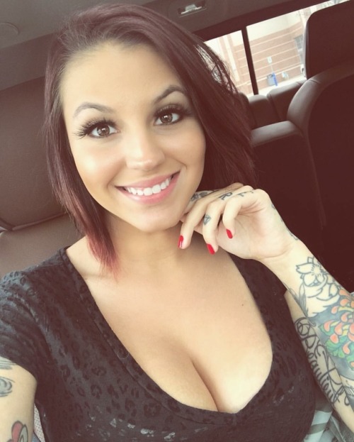selfysgalore:  Gorgeous