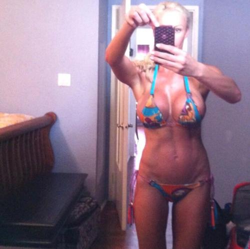 thebimboblogring:  Amateur Implant Tits Follow to find out why I have over 20k in followers!
