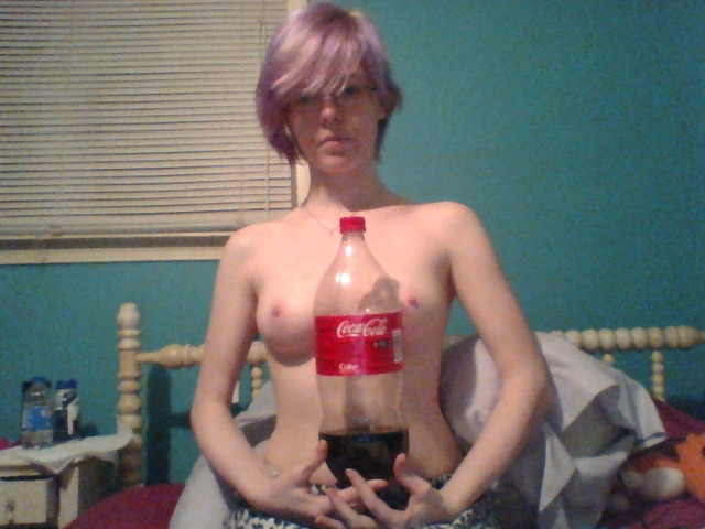 cacaphonyofscreamz:In case anyone was having any difficulty believing how tiny of