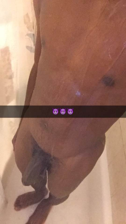 traps-n-trade:  Submission: Snapchat: YungWildFree92  Traps-N-Trade: Follow, Reblog and Share! The BEST blog on Tumblr for dat Thug dick. All street, tatted, masculine, prettyboy, ass splittin BIG DICK shit with no junk advertising or bullshit. Get butt