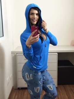 Castertray:  My Favorite Brazilian. Eva Andressa