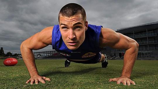 AFL Player Brodie Moles drinking his own pee at urinals - PICS HERE