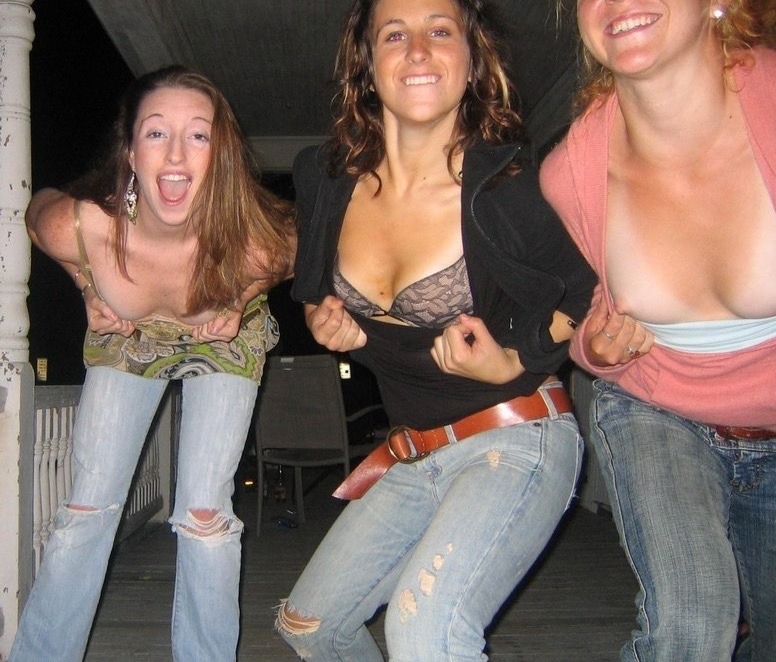 Sexy Hot Party Pics