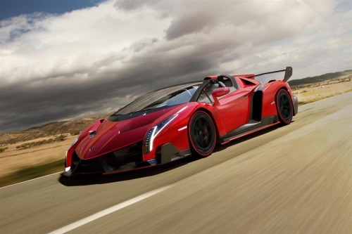 revvedupblog:  Whether you love it or you hate it the Veneno certainly attracts attention. And isn’t that what a €3.3 million supercar should do? Personally I don’t think I could confidently drive around in one of these with the roof open. Not because