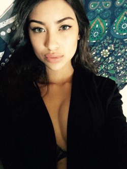 guambeauties:  Submitted by Anon