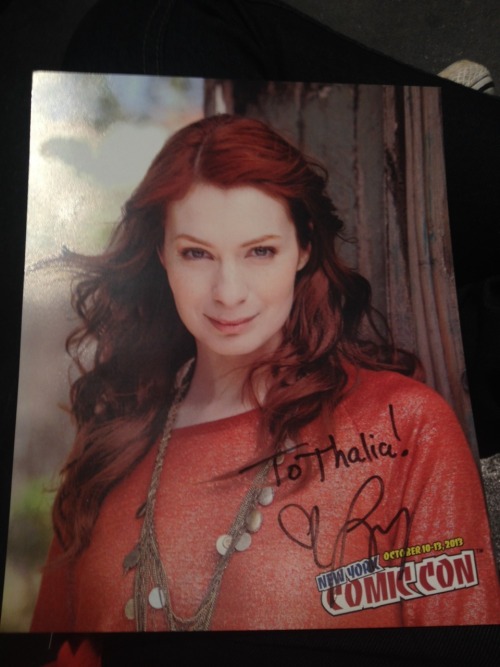 Today I met Felicia Day and I was extremely excited! The girl before me in line was inquiring about 