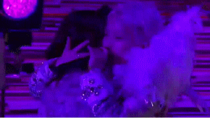 maichi and momorun fighting for momoka