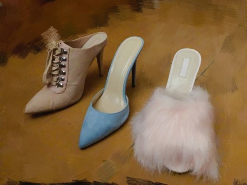 mules-queen:Some of my non-platform high heel mules. Do you like them? Which is you favorite?White m